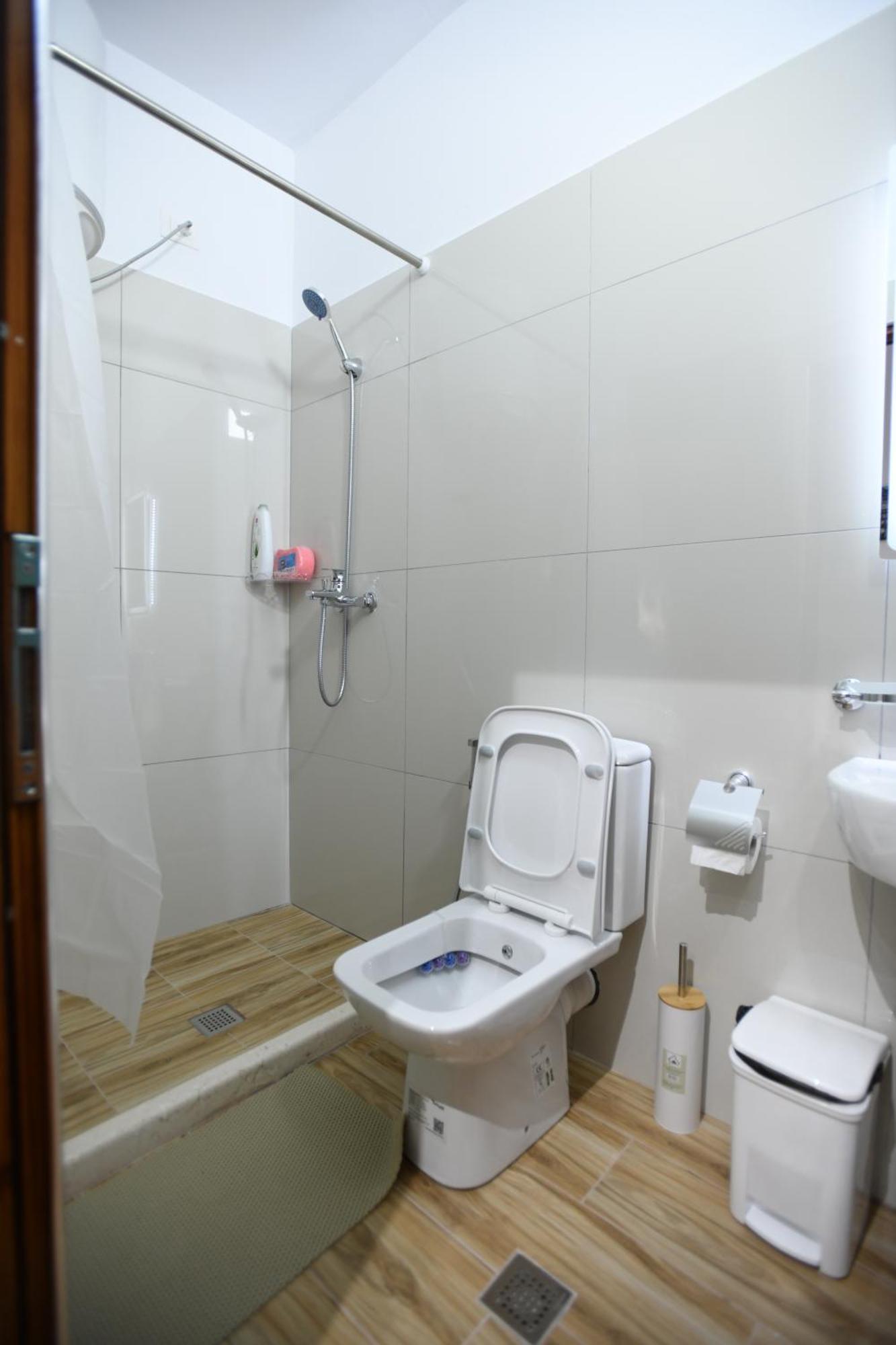 Guest House Luli Berat Exterior foto